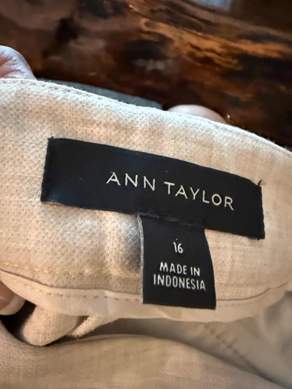Ann Taylor Drapery Marina Wide -Leg Cropped Pants - Picture 17 of 17